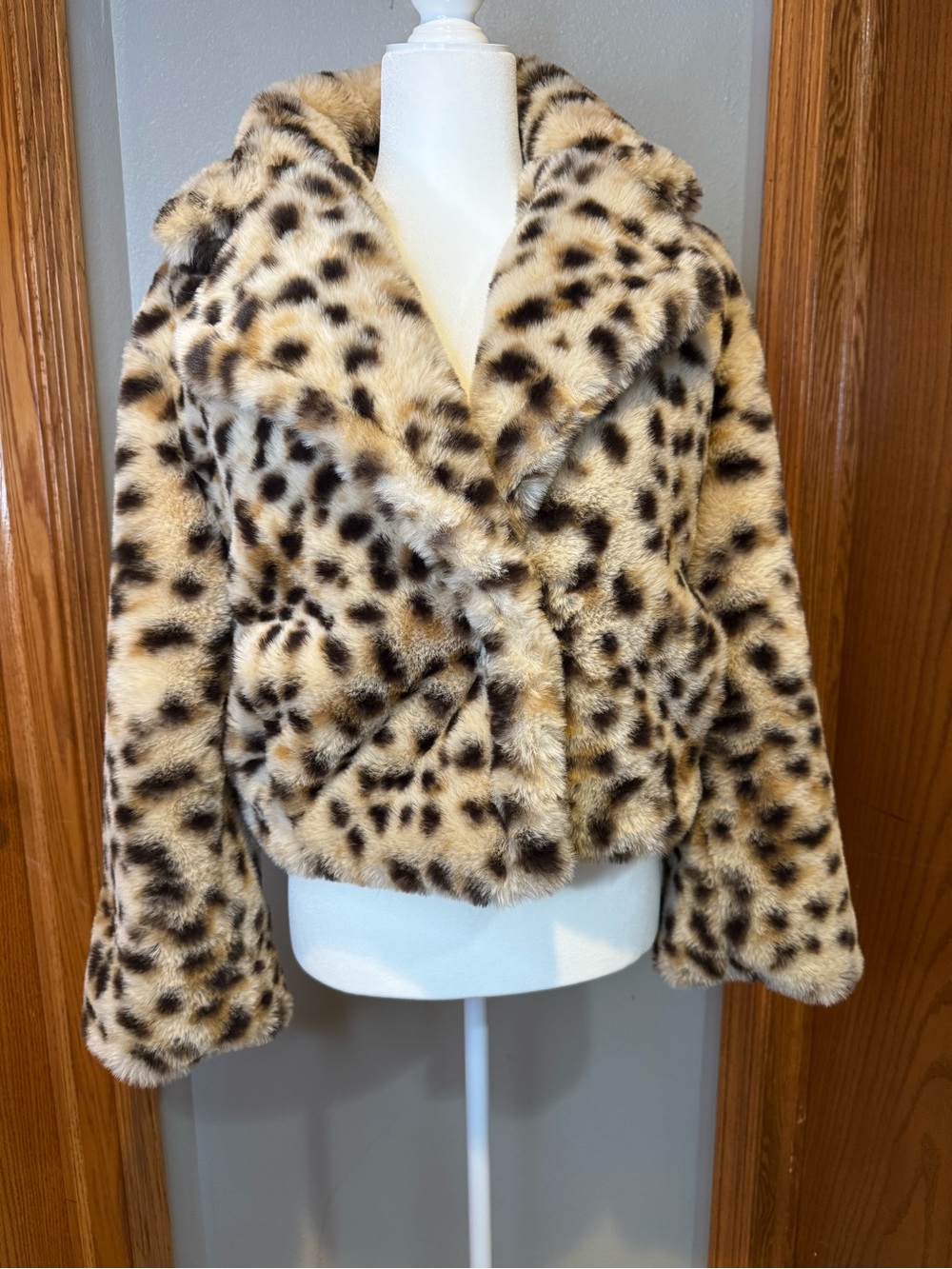 Steve Madden Faux Leopard Print Teddy Jacket - Tan/Black